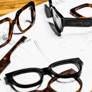 Premium Glasses Online in Pakistan