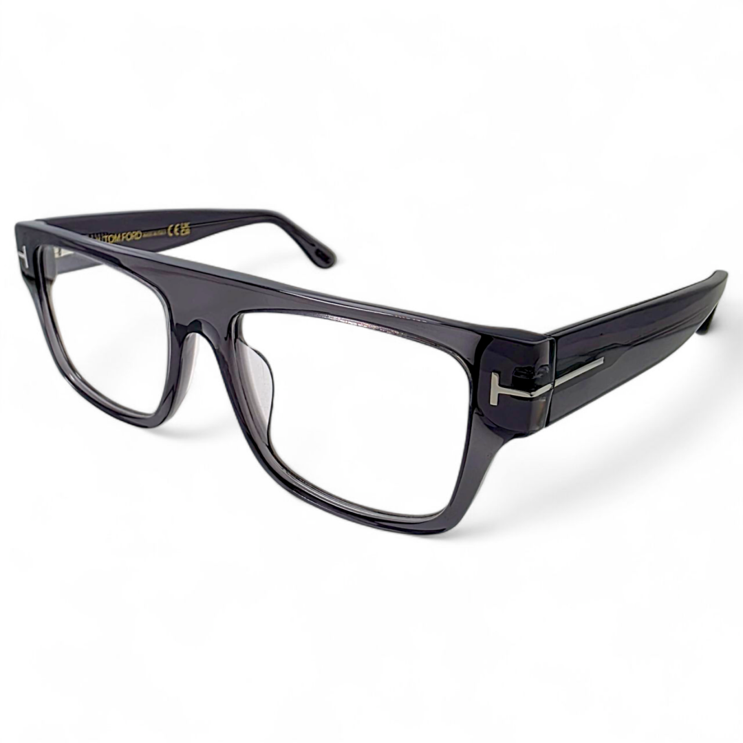 Tom Ford FT0907 in translucent grey acetate