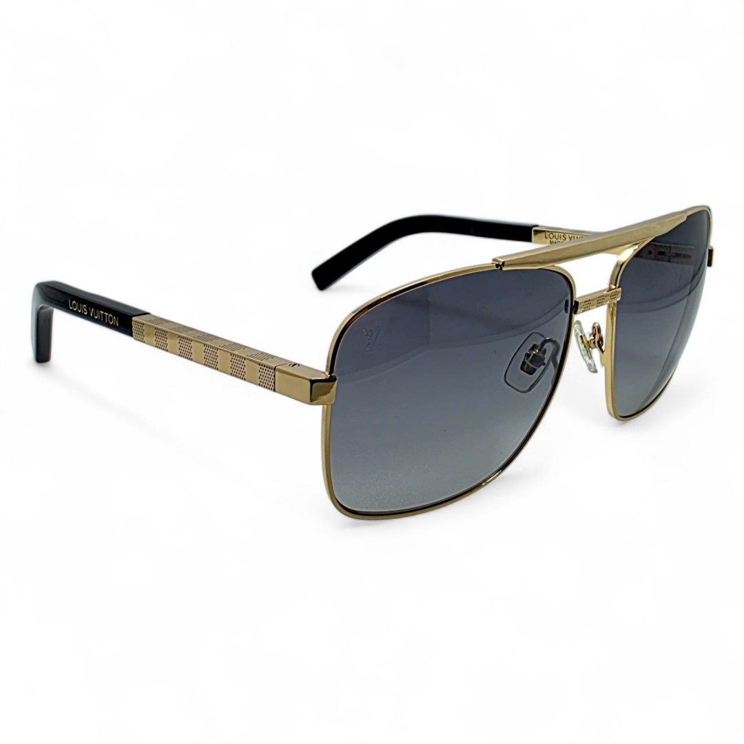 Louis Vuitton Attitude Z0259U in Pakistan