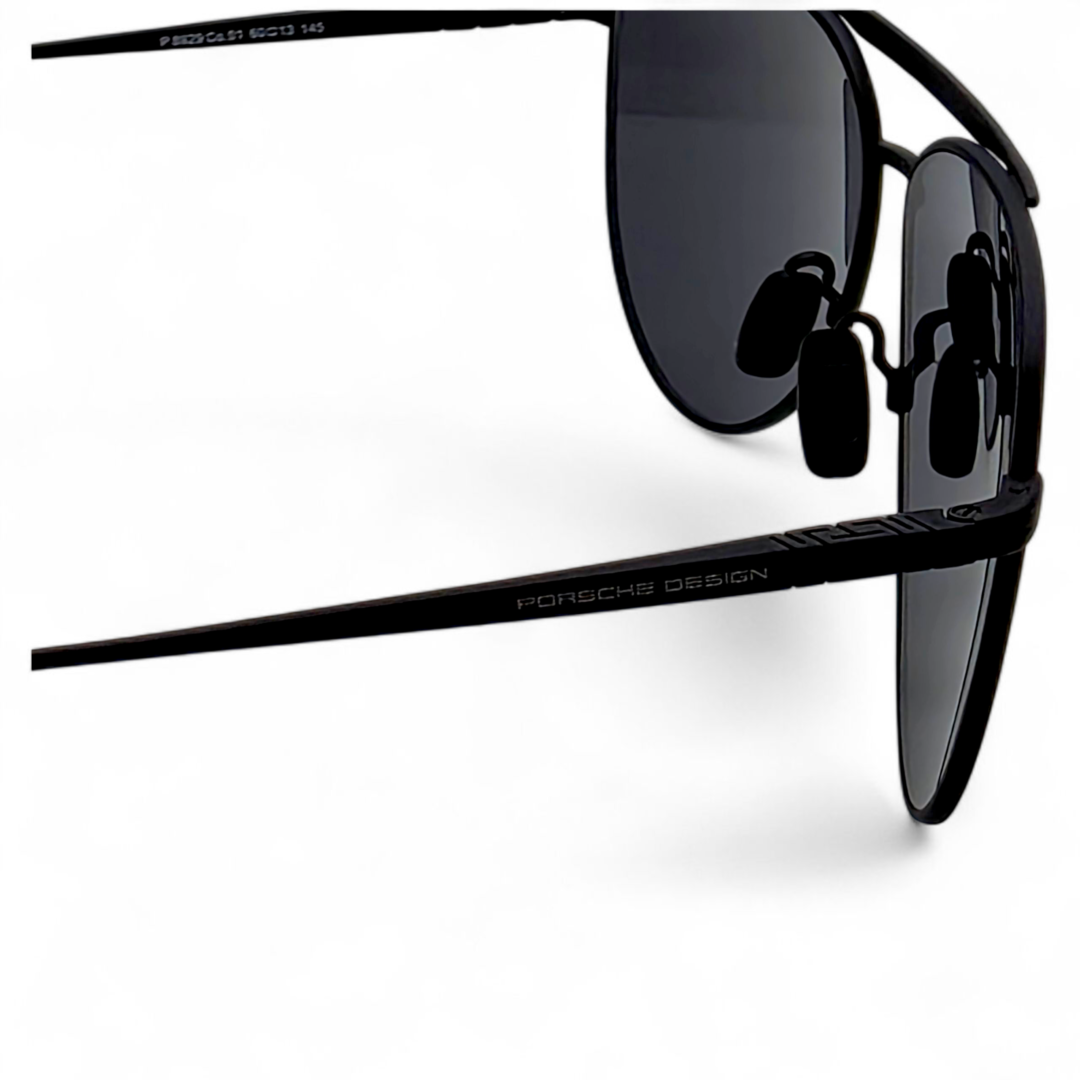 Porsche Design P8929