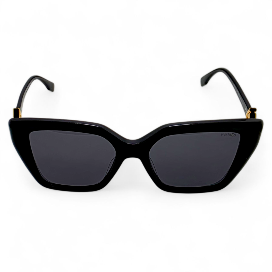 Fendi FE40161 Sunglasses in Pakistan